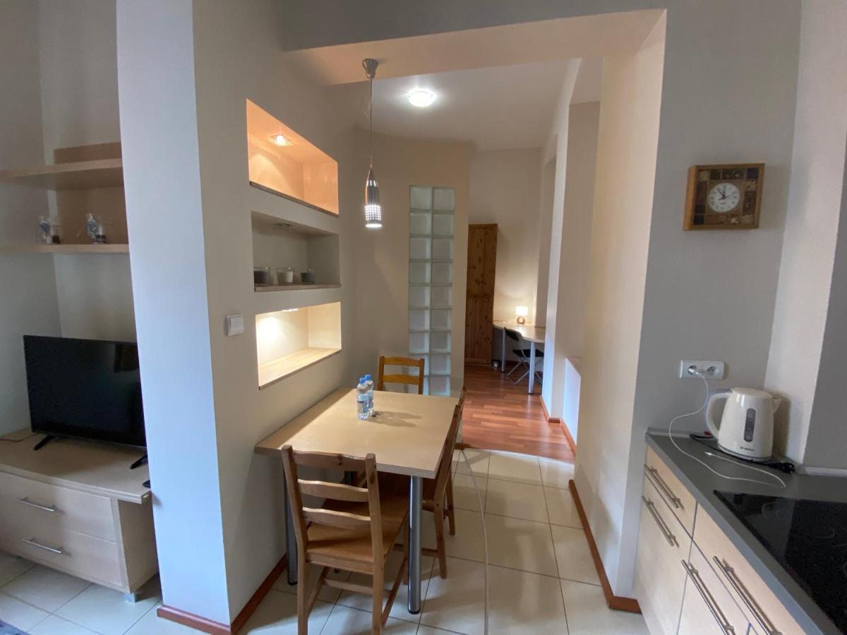 Klimatyczny Apartament Przy Rynku Breslavia Exterior foto