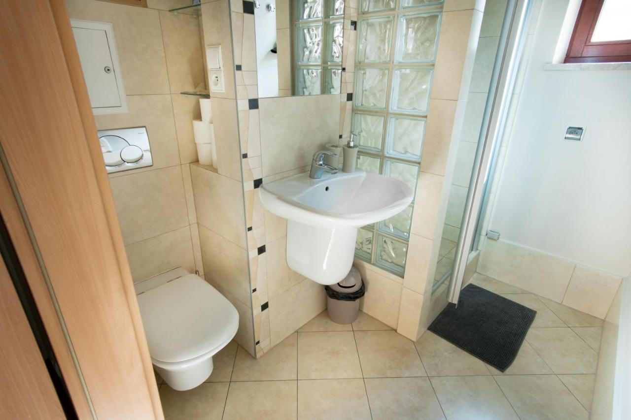 Klimatyczny Apartament Przy Rynku Breslavia Exterior foto